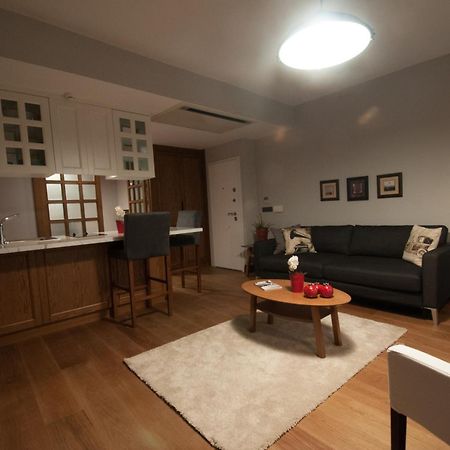 La Casa Pera Suites Истанбул Екстериор снимка