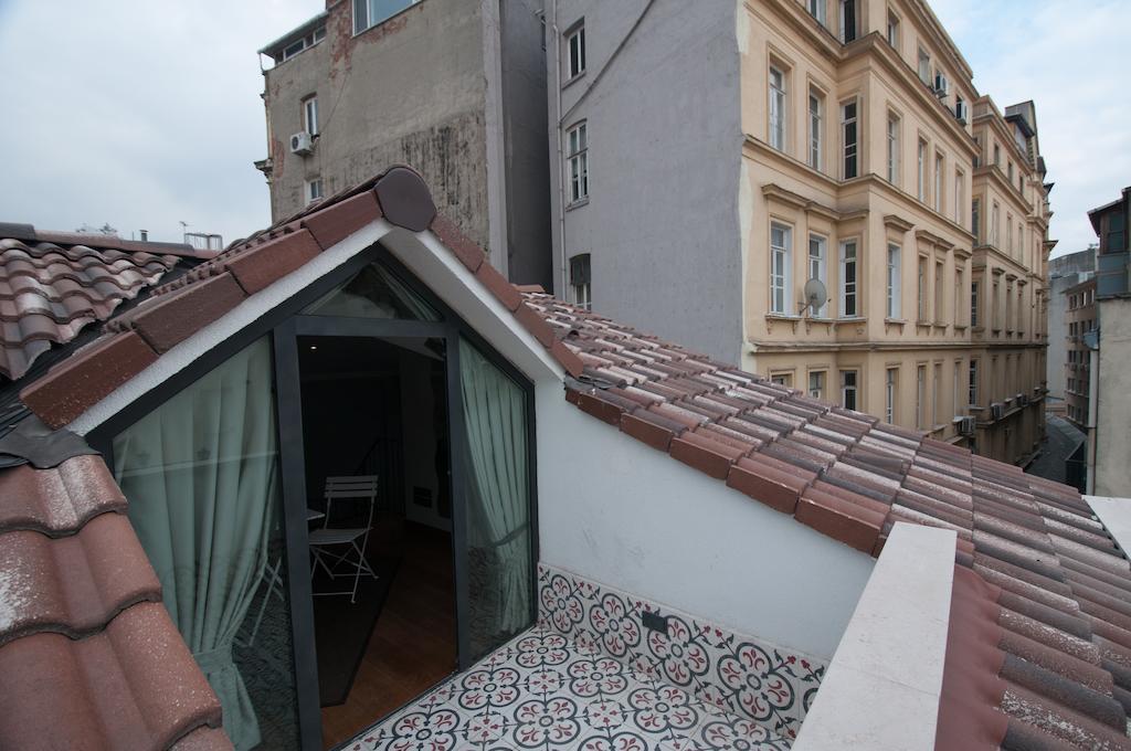 La Casa Pera Suites Истанбул Стая снимка