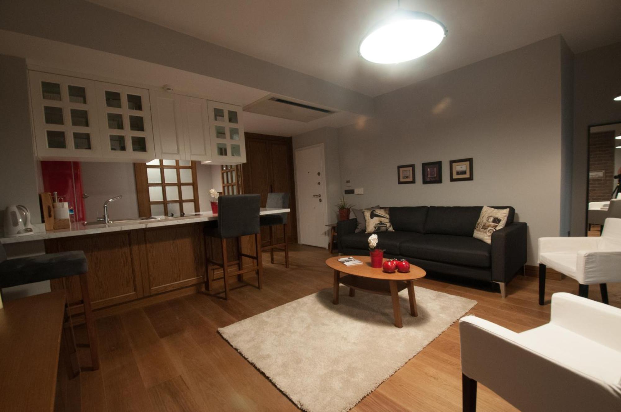 La Casa Pera Suites Истанбул Екстериор снимка